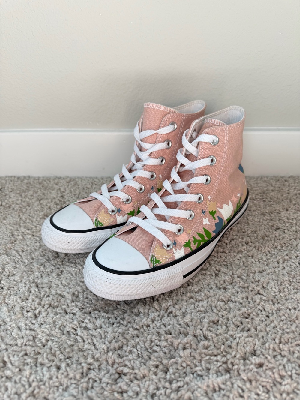 Converse Chuck Taylor All Star Pink Floral High-Top Sneakers Size 7 NWOT